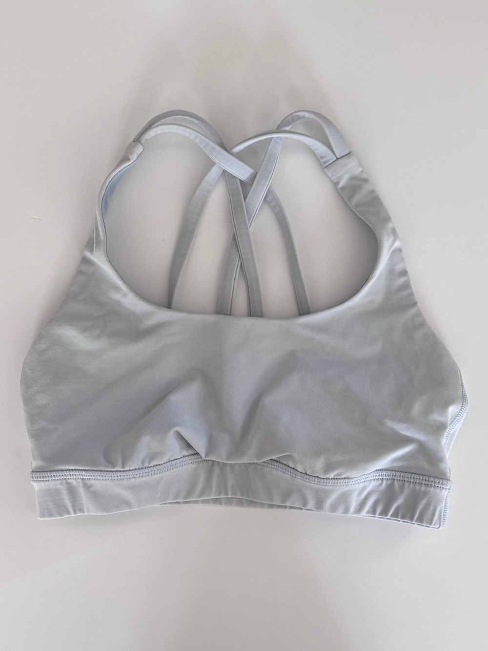 lululemon athletica Light Gray Crisscross Energy Sports Bra sz 4